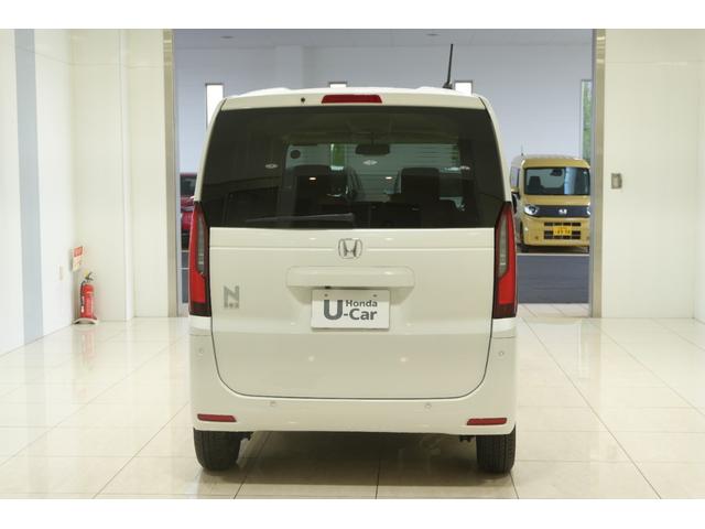 N-BOX ベースグレード ホンダセンシング ディスプレイオーディオ バックカメラ 横滑り防止装置 充電用USBジャック ベンチシート パワースライドドア クルーズコントロール アルミホイール スマートキー(7枚目)