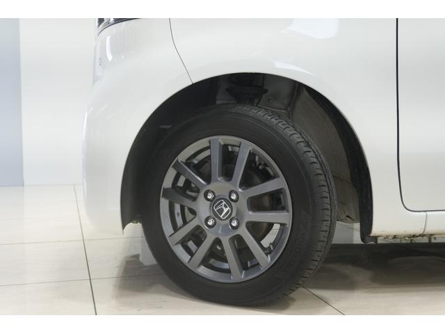 N-BOX ベースグレード ホンダセンシング ディスプレイオーディオ バックカメラ 横滑り防止装置 充電用USBジャック ベンチシート パワースライドドア クルーズコントロール アルミホイール スマートキー(10枚目)