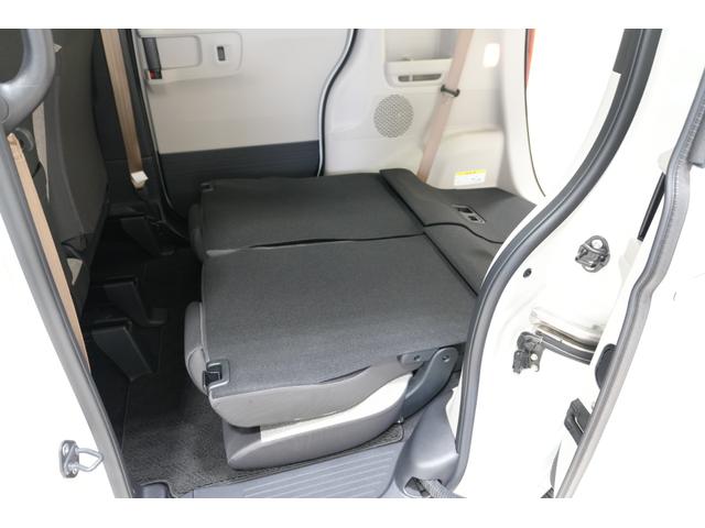 N-BOX ベースグレード ホンダセンシング ディスプレイオーディオ バックカメラ 横滑り防止装置 充電用USBジャック ベンチシート パワースライドドア クルーズコントロール アルミホイール スマートキー(19枚目)
