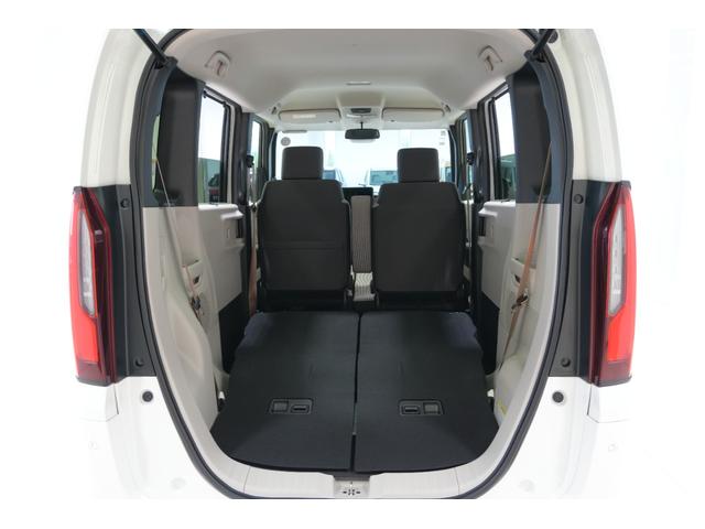 N-BOX ベースグレード ホンダセンシング ディスプレイオーディオ バックカメラ 横滑り防止装置 充電用USBジャック ベンチシート パワースライドドア クルーズコントロール アルミホイール スマートキー(20枚目)