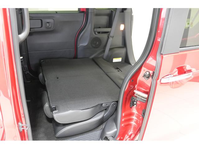 N-BOXカスタム コーディネートスタイル ホンダセンシング 横滑り防止装置 ナビ バックカメラ ETC 充電用USBジャック パワースライドドア シートヒーター クルーズコントロール アルミホイール スマートキー(17枚目)