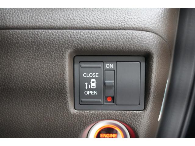 N-BOX L ホンダセンシング 横滑り防止装置 障害物センサー ナビ バックカメラ ETC 充電用USBジャック パワースライドドア シートヒーター シートバックテーブル アルミホイール スマートキー(26枚目)