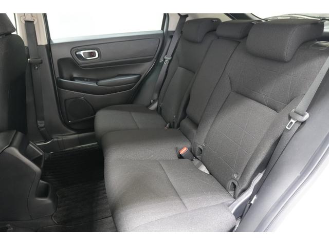 ヴェゼル e:HEVX ホンダセンシング 横滑り防止装置 障害物センサー ナビ バックカメラ ETC ワイヤレス充電器 クルーズコントロール アルミホイール スマートキー(19枚目)