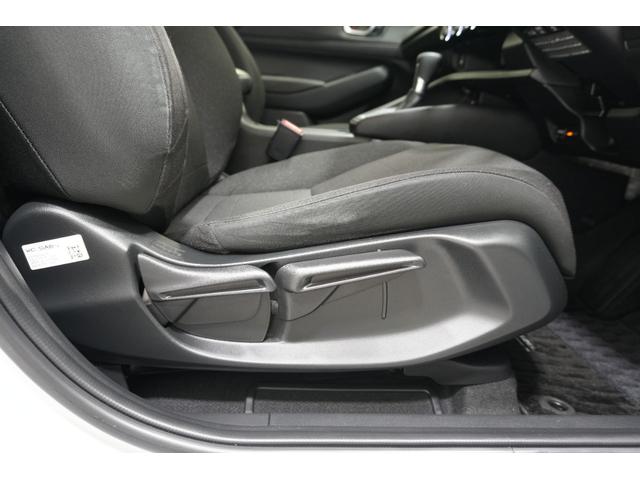 ヴェゼル e:HEVX ホンダセンシング 横滑り防止装置 障害物センサー ナビ バックカメラ ETC ワイヤレス充電器 クルーズコントロール アルミホイール スマートキー(22枚目)