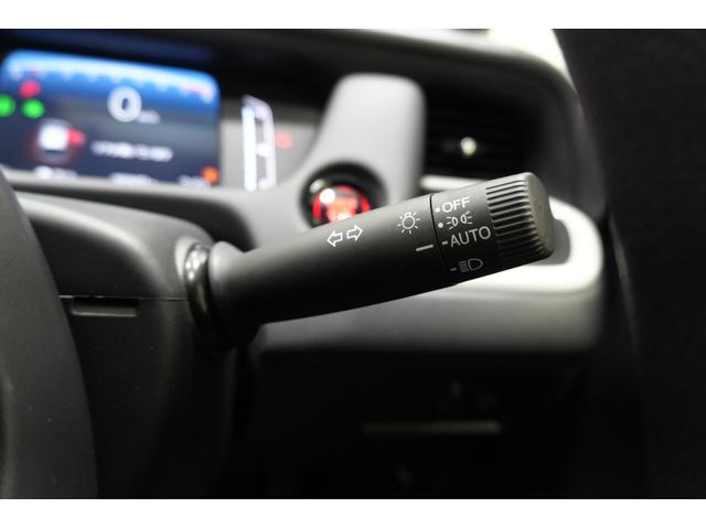 フィット ホーム 当社元レンタカー ホンダセンシング 横滑り防止装置 ディスプレイオーディオ バックカメラ ETC LEDヘッドライト クルーズコントロール スマートキー(28枚目)