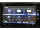 ハイブリッド・Ｇホンダセンシング　ナビ　バックカメラ　ＥＴＣ　横滑り防止装置　両側パワースライドドア　ＬＥＤヘッドライト　フォグライト　シートヒーター　センターテーブル　スマートキー　ウオークスルー　４ＷＤ　３列シート６人乗り（18枚目）