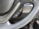 ハイブリッド・Ｇホンダセンシング　ナビ　バックカメラ　ＥＴＣ　横滑り防止装置　両側パワースライドドア　ＬＥＤヘッドライト　フォグライト　シートヒーター　センターテーブル　スマートキー　ウオークスルー　４ＷＤ　３列シート６人乗り（29枚目）