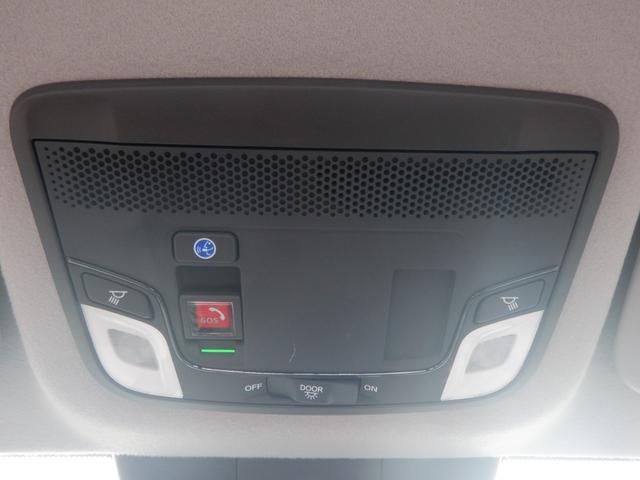 フィット ｅ：ＨＥＶＲＳ　エアバッグ　ナビ＆ＴＶ　パワーウィンドウ　助手席エアバッグ　Ｄレコ　フルセグテレビ　ＬＥＤヘッドランプ　セキュリティアラーム　フルオートエアコン　ＥＴＣ装備　スマートキ　ＵＳＢ（32枚目）