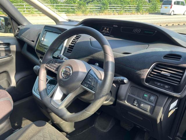 セレナ ライダー ドライブレコーダー ETC オートクルーズコントロール 衝突被害軽減システム 両側スライド・片側電動 オートライト スマートキー アイドリングストップ 電動格納ミラー 3列シート フルフラット(23枚目)