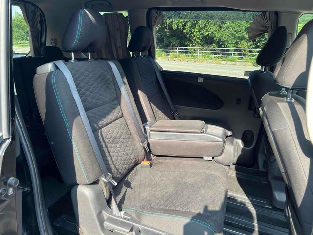 セレナ ライダー ドライブレコーダー ETC オートクルーズコントロール 衝突被害軽減システム 両側スライド・片側電動 オートライト スマートキー アイドリングストップ 電動格納ミラー 3列シート フルフラット(27枚目)