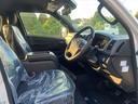 ハイエースバン ロングスーパーＧＬ　ダークプライムＳ　４ＷＤ　ドライブレコーダー　フロントカメラ　クリアランスソナー　レーンアシスト　衝突被害軽減システム　両側電動スライドドア　オートマチックハイビーム　オートライト　スマートキー　電動格納ミラー　ＡＴ（8枚目）