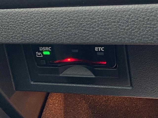 ベースグレード ナビ 地デジTV CD&DVDプレーヤー リヤビューカメラ 障害物センサー ETC ACC DCC レザーシート シートヒーター バイキセノンヘッドライト 2ゾーンフルオートエアコン 認定中古車(32枚目)