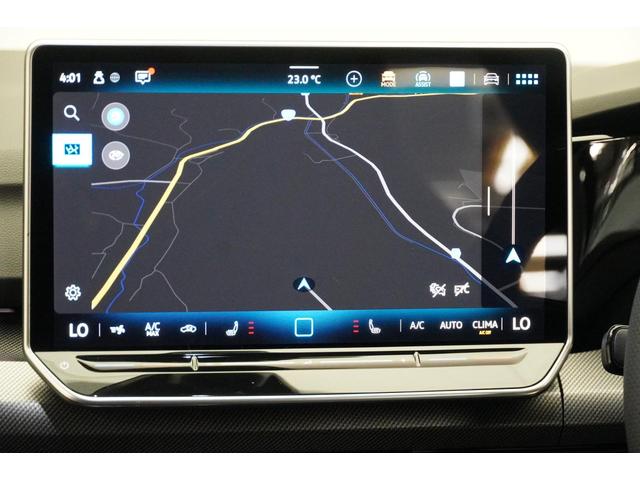 ゴルフヴァリアント ｅＴＳＩ　Ｒライン　ナビ　地デジＴＶ　ブルートゥースオーディオ　ハンズフリーフォン　ＥＴＣ　リヤビューカメラ　アラウンドビューカメラ　デジタルメーター　パワーテールゲート　ＬＥＤマトリックスヘッドライト　認定中古車（10枚目）