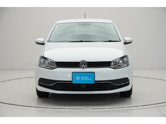 ポロ TSIコンフォートライン ナビ 地デジTV CDダイレクト録音 CD/DVDプレーヤー ETC ACC リヤビューカメラ 純正アルミホイール マニュアルエアコン ハロゲンヘッドライト 認定中古車(10枚目)