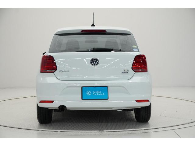 ポロ TSIコンフォートライン ナビ 地デジTV CDダイレクト録音 CD/DVDプレーヤー ETC ACC リヤビューカメラ 純正アルミホイール マニュアルエアコン ハロゲンヘッドライト 認定中古車(11枚目)