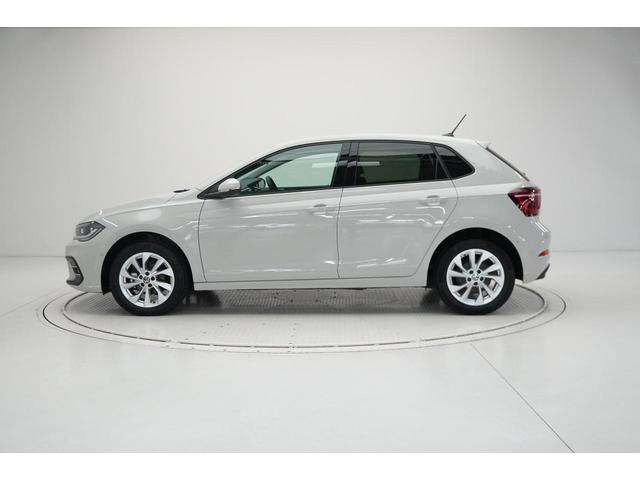 ポロ TSIスタイル ナビ ブルートゥースオーディオ ハンズフリーフォン ETC ACC リヤビューカメラ 障害物センサー 駐車支援システム デジタルメーター LEDマトリックスヘッドライト LEDテールライト 認定中古車(7枚目)