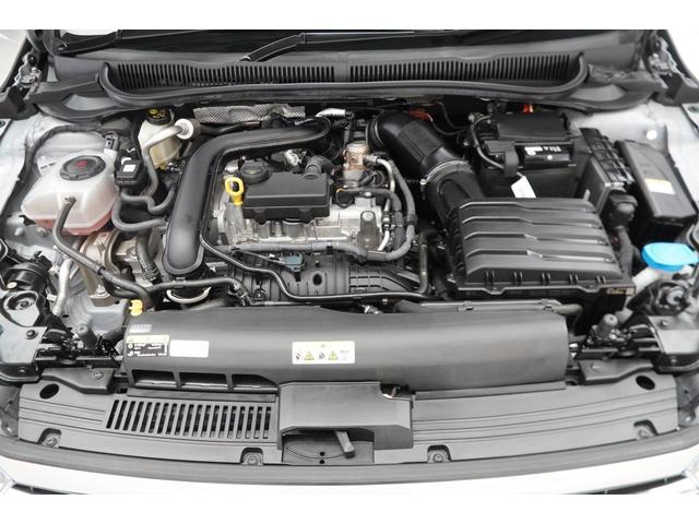 ポロ TSIスタイル ナビ ブルートゥースオーディオ ハンズフリーフォン ETC ACC リヤビューカメラ 障害物センサー 駐車支援システム デジタルメーター LEDマトリックスヘッドライト LEDテールライト 認定中古車(17枚目)