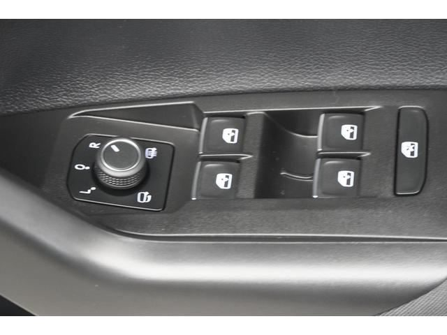 ポロ TSIスタイル ナビ ブルートゥースオーディオ ハンズフリーフォン ETC ACC リヤビューカメラ 障害物センサー 駐車支援システム デジタルメーター LEDマトリックスヘッドライト LEDテールライト 認定中古車(32枚目)