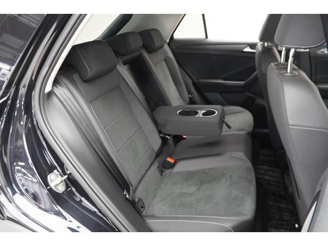 �y�����V�[�g�z��Ȃɂ��Z���^�[�A�[�����X�g�i�J�b�v�z���_�[�Q�t���j������܂��B