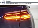 LEDテールランプ(ダイナミックターンインジケーター”流れるウィンカー付き)