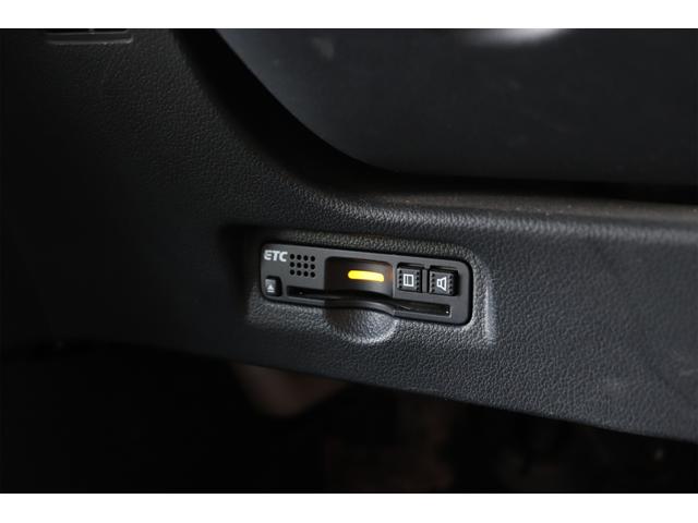 N-BOXスラッシュ G・Lターボインテリアカラーパッケージ ETC/純正ナビ/TV/Bluetooth/DVD/シートヒーター/ワンオーナー/禁煙車/アイドリングストップ/衝突被害軽減ブレーキ/盗難防止装置/横滑り防止装置/(4枚目)