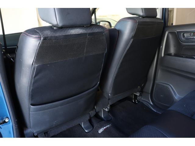 シートの後ろにはポケットついています♪