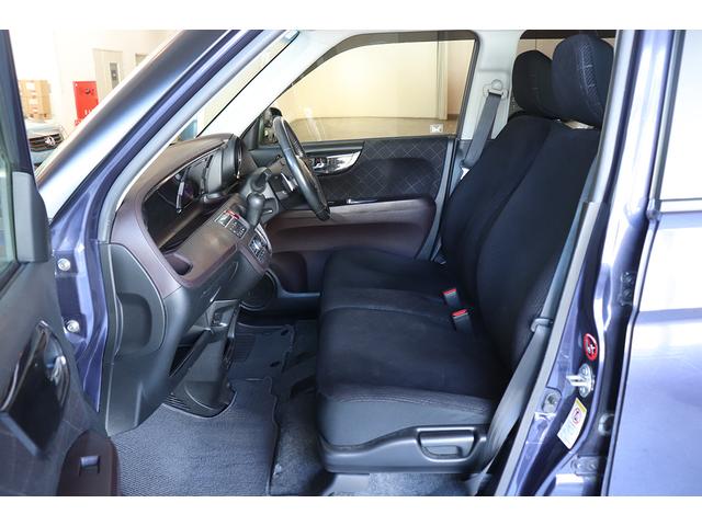 N-ONE プレミアム ツアラー ETC/ディスプレイオーディオ/バックカメラ/CD/USB入力端子/禁煙車/横滑り防止装置/盗難防止装置(4枚目)