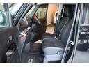 運転席、助手席ともに広々としており、ゆとりのある空間となっております♪