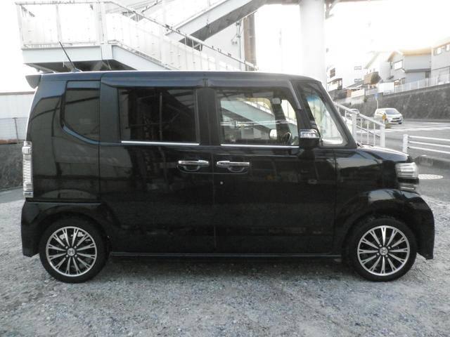 N-BOXカスタム G ターボSSパッケージ ターボ 8インチナビフルセグ Bluetoothオーディオ Bカメラ ETC 両側パワスラ レザー調シートカバー オートクルーズ 禁煙車(8枚目)