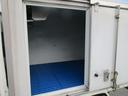 　冷凍車　冷凍機：三菱ＴＤ２２ＦＳＨ１－Ａ　マイナス５度設定　サイドスライドドア付(7枚目)