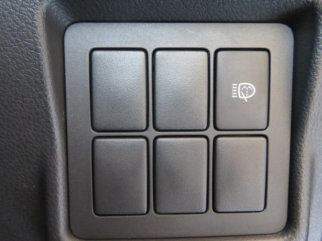 TX サンルーフ 4WD フルセグ メモリーナビ DVD再生 ミュージックプレイヤー接続可 バックカメラ ETC LEDヘッドランプ ワンオーナー 記録簿(28枚目)