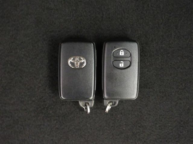 TOYOTA COROLLA FIELDER HYBRID G