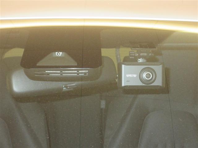 ヤリス ハイブリッドＸ　フルセグ　メモリーナビ　ミュージックプレイヤー接続可　バックカメラ　衝突被害軽減システム　ＥＴＣ　ドラレコ　ワンオーナー　記録簿　アイドリングストップ（18枚目）