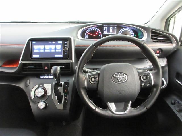 シエンタ クルマイス スロープ 3 福祉車両 フルセグ メモリーナビ DVD再生 ミュージックプレイヤー接続可 バックカメラ 衝突被害軽減システム ETC ドラレコ 両側電動スライド LEDヘッドランプ ウオークスルー ワンオーナー(15枚目)