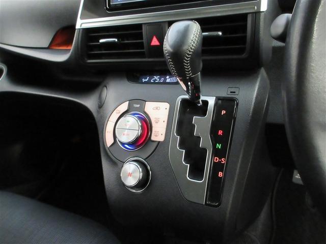 シエンタ クルマイス スロープ 3 福祉車両 フルセグ メモリーナビ DVD再生 ミュージックプレイヤー接続可 バックカメラ 衝突被害軽減システム ETC ドラレコ 両側電動スライド LEDヘッドランプ ウオークスルー ワンオーナー(18枚目)