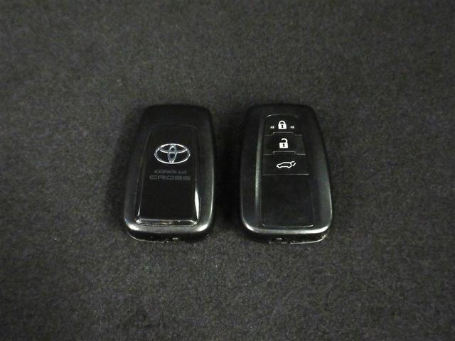 カローラクロス ハイブリッド　Ｚ　フルセグ　メモリーナビ　ミュージックプレイヤー接続可　バックカメラ　衝突被害軽減システム　ＥＴＣ　ＬＥＤヘッドランプ　ワンオーナー　記録簿　アイドリングストップ（28枚目）
