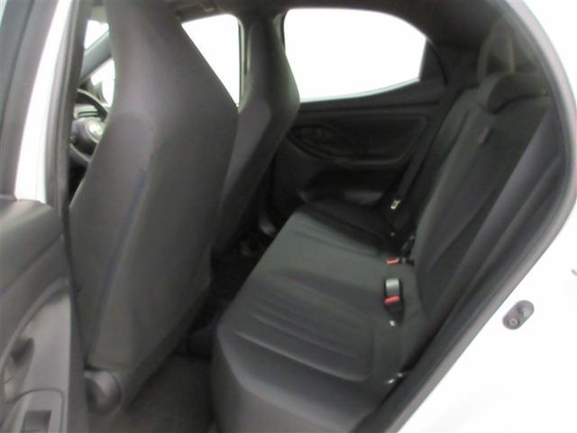 ヤリス Ｘ　メモリーナビ　ミュージックプレイヤー接続可　バックカメラ　衝突被害軽減システム　ＥＴＣ　ワンオーナー　記録簿（10枚目）