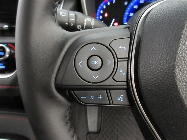 �X�e�A�����O�X�C�b�`�ŁA�茳�ň��S�ɃI�[�f�B�I����\�B