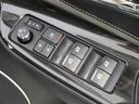 電動格納ドアミラーでせまい駐車場でも安心です。