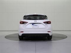 『まるごとクリーニング』ボディは「全面鉄粉除去」と「全面磨き」さらに「フッ素入りコーディング」を施工。 4