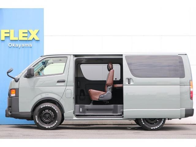 ハイエースバン ロングスーパーGL R7年式 アーバンカーキ ガソリン2WD Re Classic丸目 ブラックエディション フロントスポイラー オーバーフェンダー LEDテールランプ シートカバー ベッドキット インテリアパネル3点(7枚目)