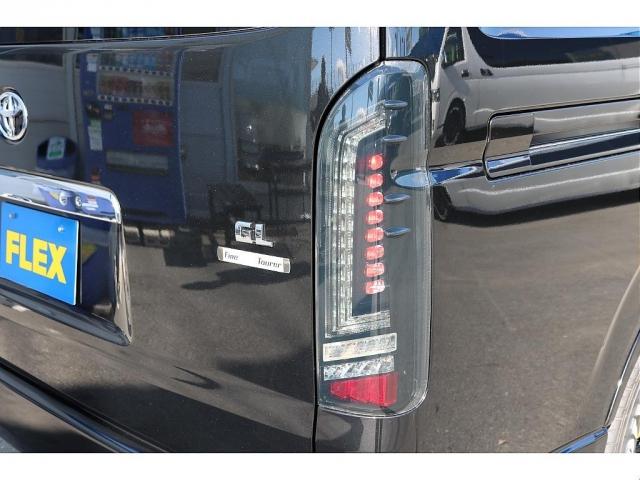 ハイエースワゴン GL ロング ファインテックツアラー 新車ワゴンファインテックツアラー オットマン付キャプテンシート4脚 トヨタ車体製 コンプリート済 BIG-X 12.8フリップ ETC 1.5インチローダウン 17インチアルミホイール ナスカータイヤ(11枚目)