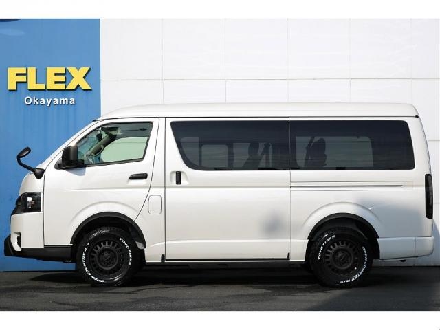 ハイエースワゴン ＧＬ　新車　ワゴンＧＬ　ガソリン４ＷＤ　ブラックエディション　スポイラー　オーバーフェンダー　ＢＩＧＸ１１インチＳＤナビ　後席モニター　ＥＴＣ　インテリア３点　シートカバー　ベッドキット　ＬＥＤテールランプ（6枚目）