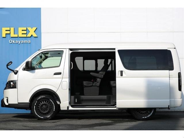 ハイエースワゴン ＧＬ　新車　ワゴンＧＬ　ガソリン４ＷＤ　ブラックエディション　スポイラー　オーバーフェンダー　ＢＩＧＸ１１インチＳＤナビ　後席モニター　ＥＴＣ　インテリア３点　シートカバー　ベッドキット　ＬＥＤテールランプ（7枚目）