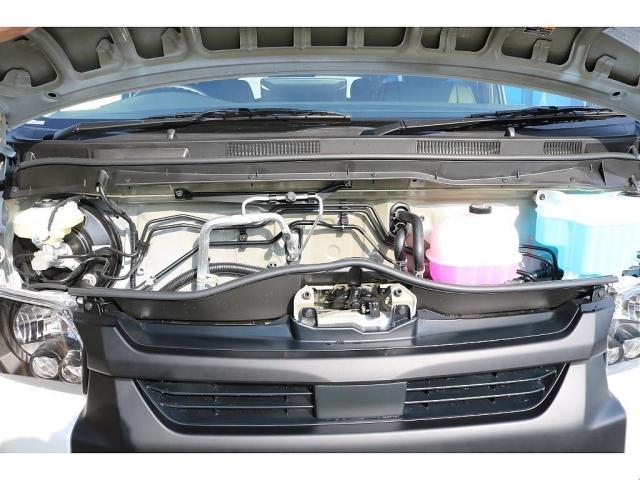 ハイエースワゴン ＧＬ　新車　ワゴンＧＬ　ガソリン４ＷＤ　ブラックエディション　スポイラー　オーバーフェンダー　ＢＩＧＸ１１インチＳＤナビ　後席モニター　ＥＴＣ　インテリア３点　シートカバー　ベッドキット　ＬＥＤテールランプ（20枚目）