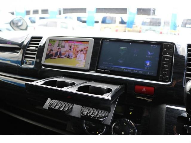 ハイエースバン ロングスーパーGL H25年式 3型 ディーゼル2WD 2インチローダウン スポイラー バッドフェイスボンネット LEDテールランプ 7インチナビ 後席モニター ETC スピーカー増設 レーダー ドラレコ ベッドキット(4枚目)