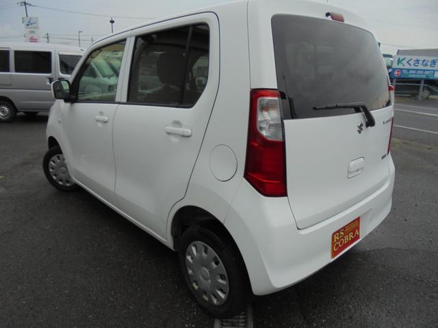 ワゴンＲ ＦＸ　車検は令和９年１０月２８日までアリ　禁煙車　当社管理ユーザー車両　点検整備済み　エアコンガス充填済み　キーレス付き　ＣＶＴオートマ　ＡＢＳ付き　　盗難防止システム　衝突安全ボディ　一昨年ベルト交換済み（10枚目）