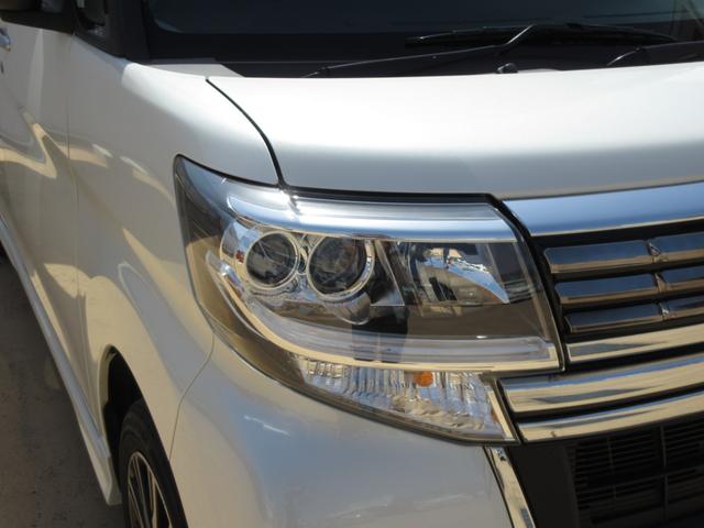 カスタムX トップエディションリミテッドSAIII ワンオーナー LEDヘッドライト 禁煙車 ナビ ドライブレコーダー 両側パワースライドドア プッシュボタンスタート スマートキー オートライト 純正アルミ 衝突回避支援システム搭載 フォグランプ(4枚目)