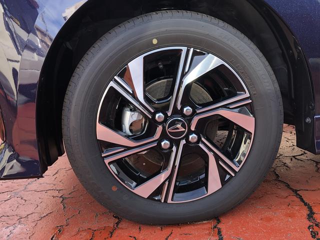 タント カスタムＸ　ＬＥＤヘッドライト／フォグランプ　コーナーセンサー　運転席／助手席シートヒーター　両側パワ－スライドドア　禁煙車　記録簿　認定中古車　レーンアシスト　衝突回避支援システム搭載車（9枚目）