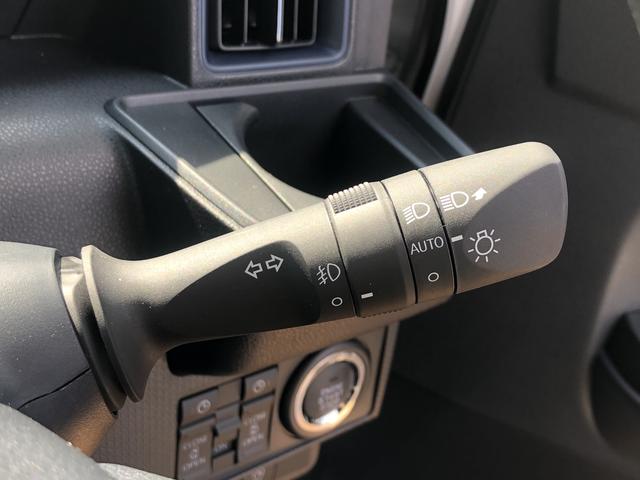 タント カスタムX LEDヘッドライト/フォグランプ 両側パワースライドドア コーナーセンサー 運転席/助手席シートヒーター 禁煙車 記録簿 認定中古車 レーンアシスト 衝突回避支援システム搭載車(18枚目)